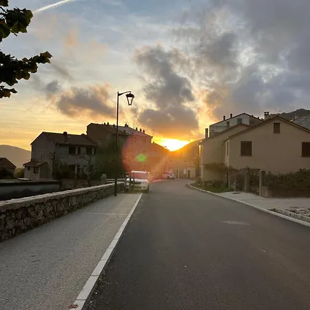 Sole E Monti Отель Куэнца