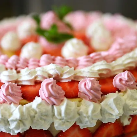 Отель Sole E Monti