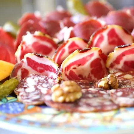 Sole E Monti Quenza