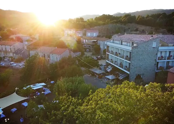 索勒e蒙提酒店 酒店 奎泽