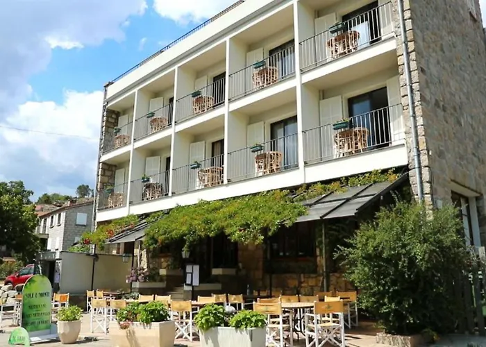 索勒e蒙提酒店 奎泽